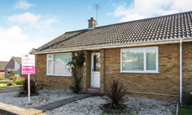 2 bedroom semi-detached bungalow for sale