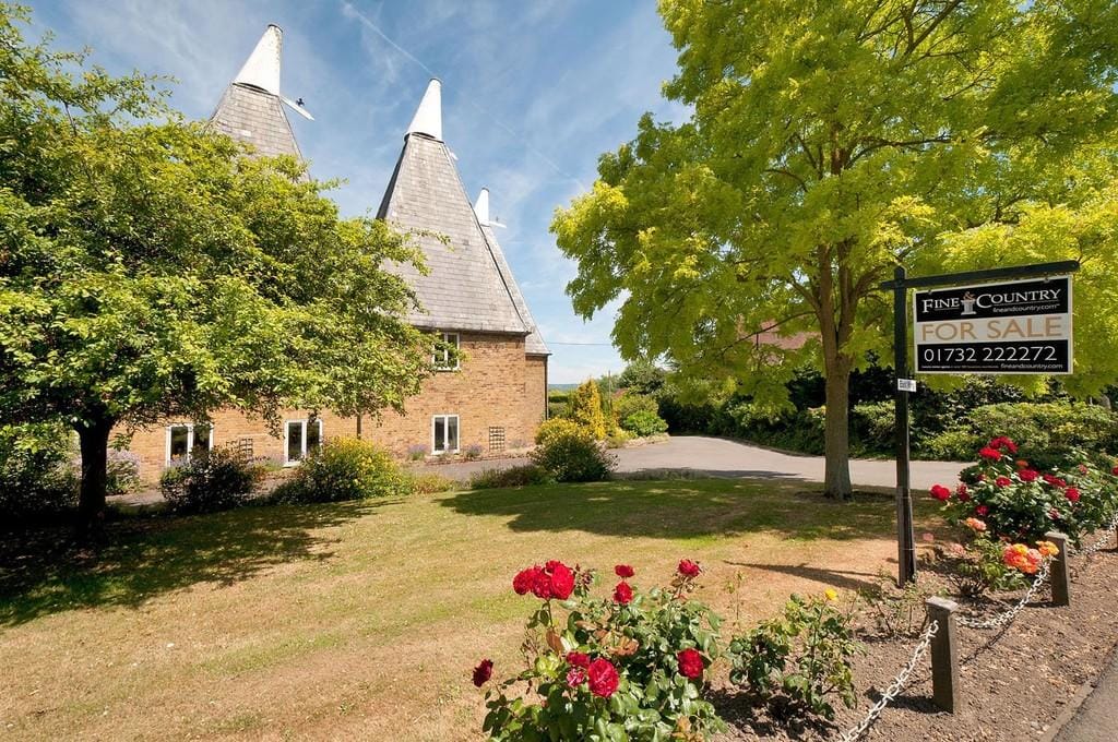 Six impressive auction properties for sale