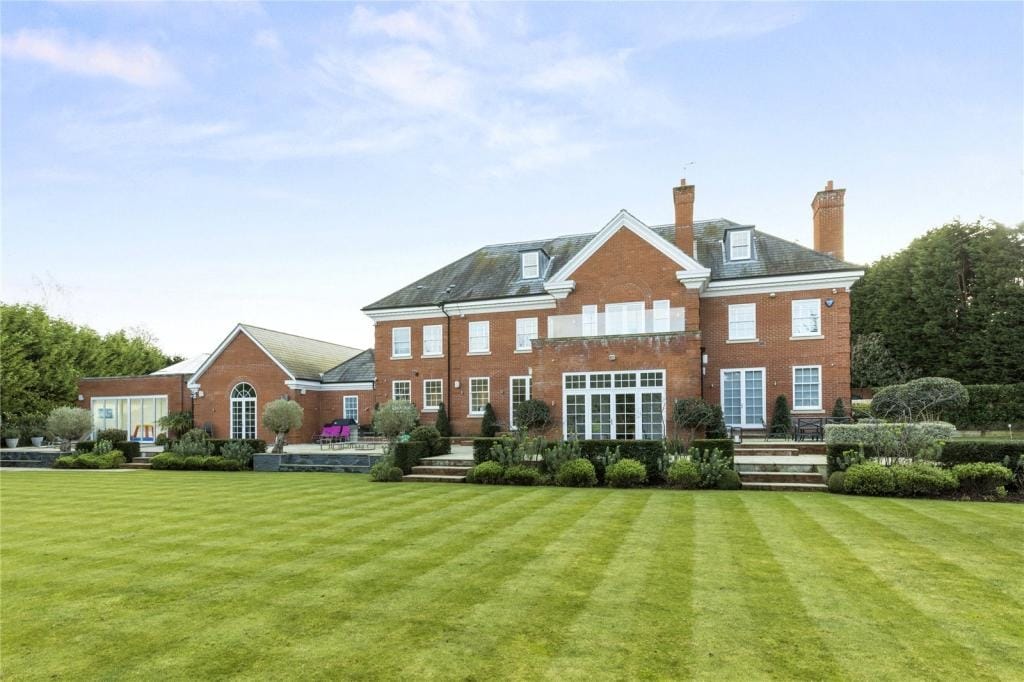 Look inside John Terry's old Surrey mansion | Property blog