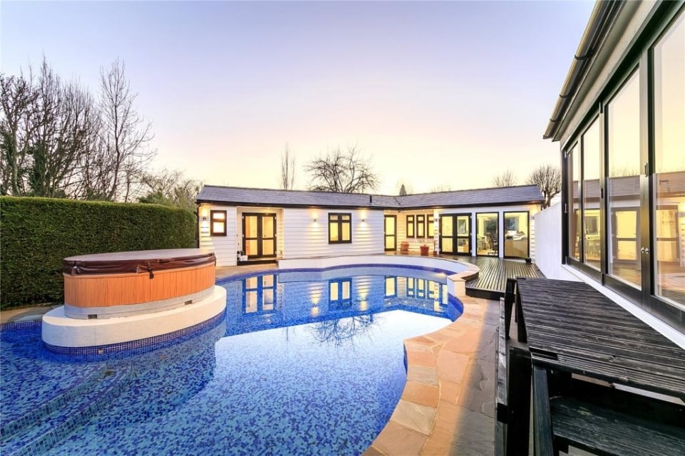 Explore the home for sale on the River Thames