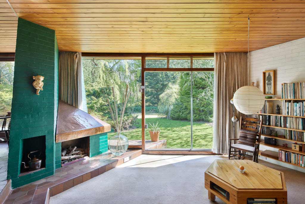 ModernHouseHatcliffeResized