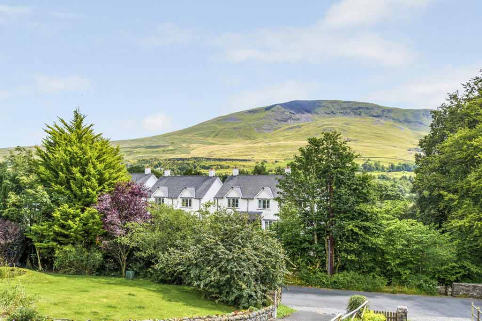 Five homes for sale near beautiful national parks Property news