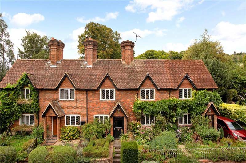 A row of period cottages in Sevenoaks