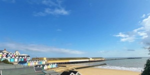 8 summer beach huts for sale