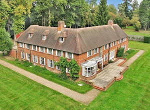 Chalfont St. Giles – £3,500,000