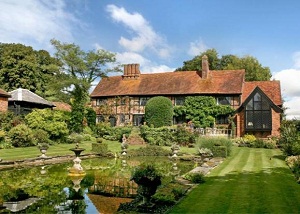 Coleshill – Guide Price £3,750,000