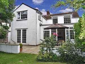 £400,000 - Castleton