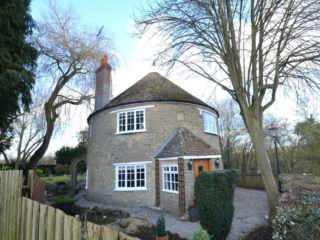 round house exterior