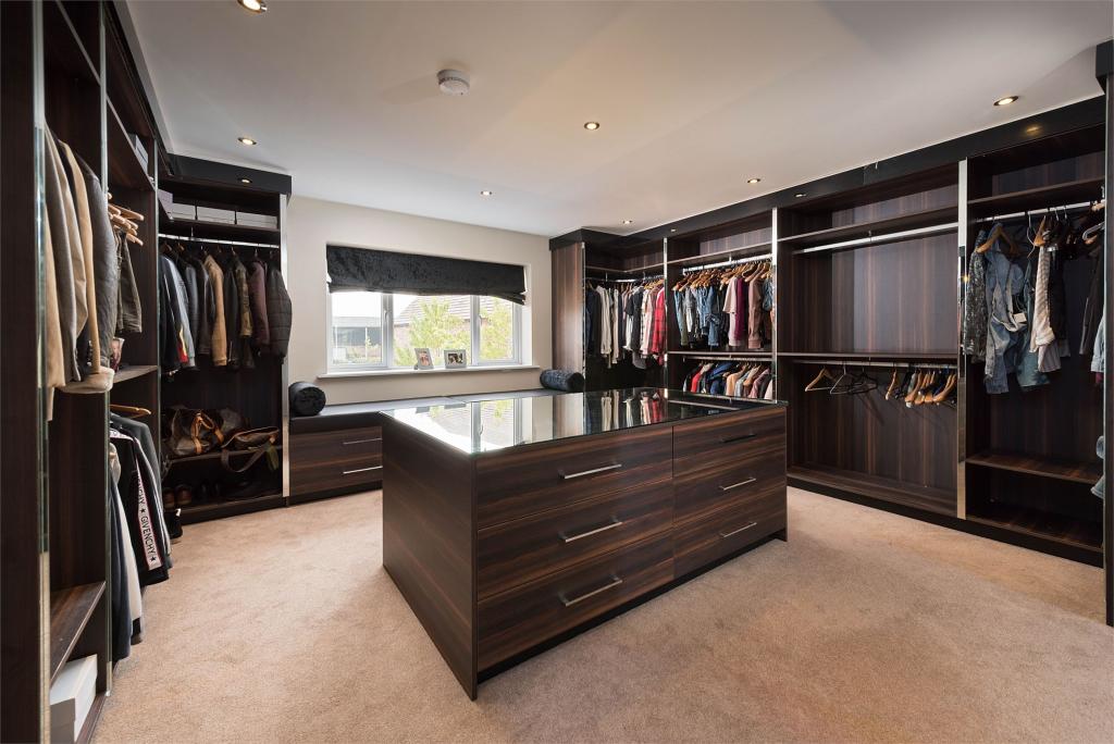 7 Amazing Walk In Wardrobes Property Blog