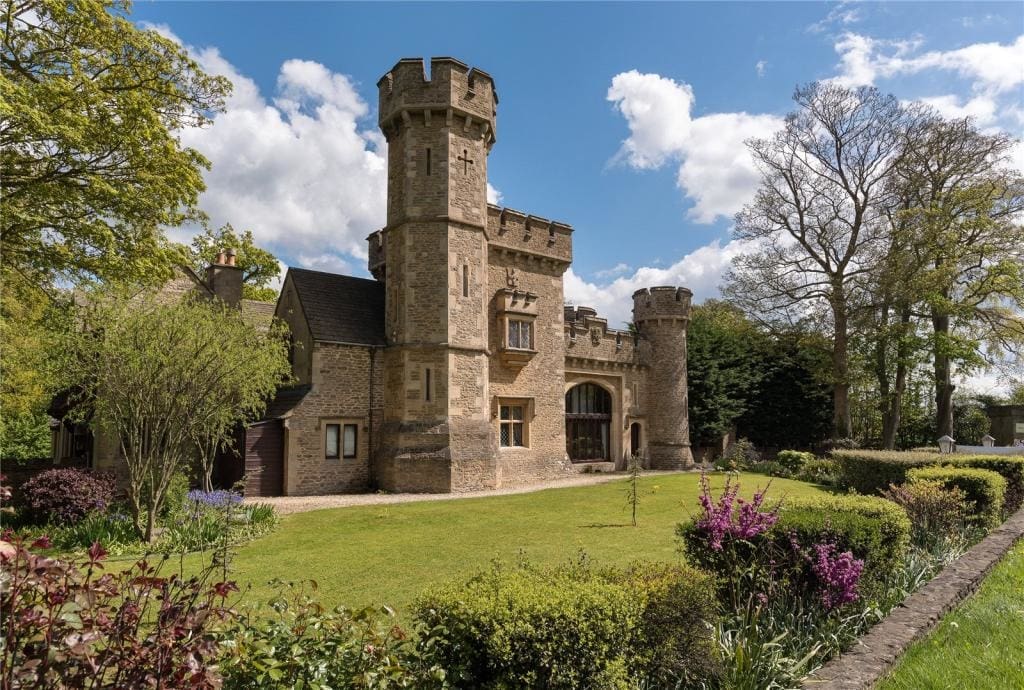 8 incredible castles for sale Property blog