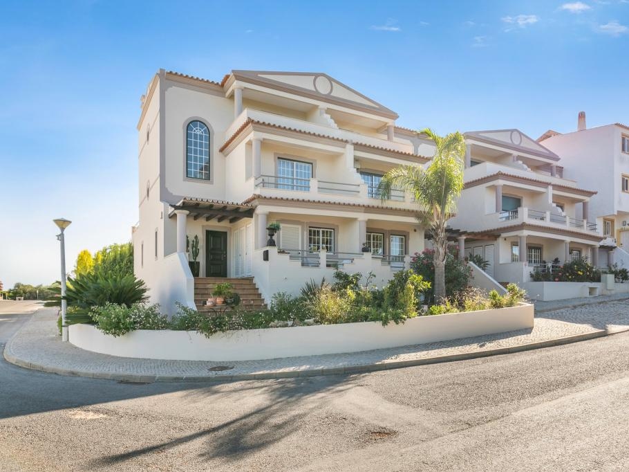 Portugal (1) Rightmove Overseas Property