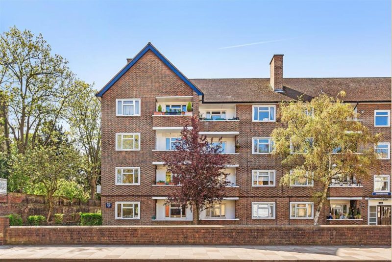 London pips Cornwall to end the year as most searched for buyer location
