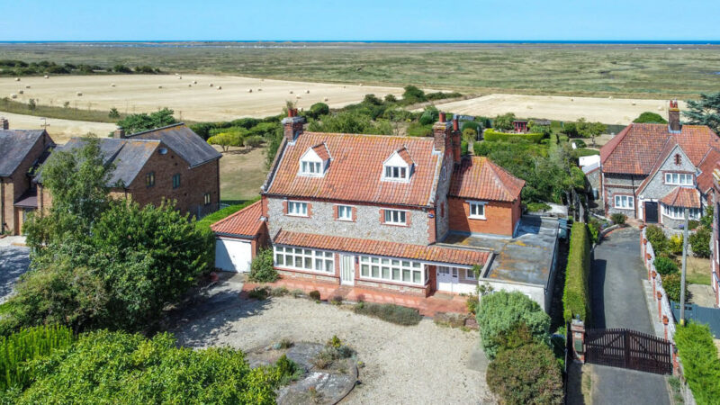 Fixer uppers are most in-demand homes, with £29,000 lower price tag