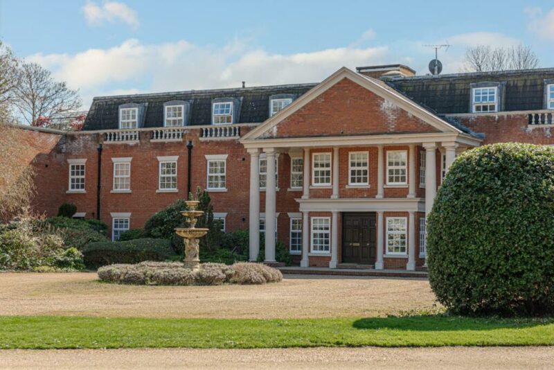 Rightmove comment on Base Rate decision and latest rates