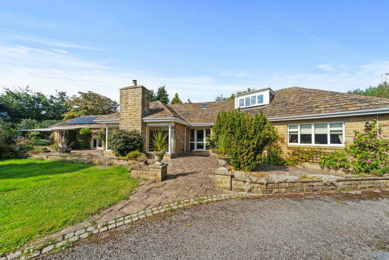 Strong activity but muted Autumn price bounce as buyer choice builds