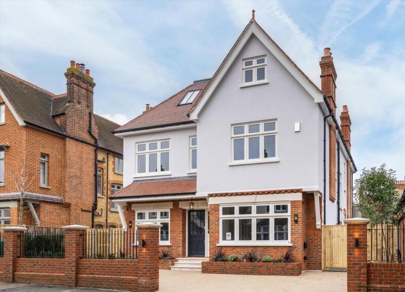 Over £900 million economic opportunity lost to property fall throughs